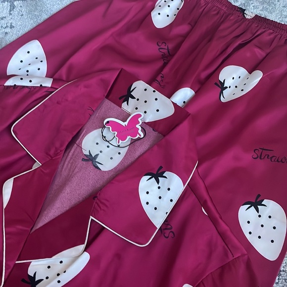 Silk pj - Picture 2 of 6